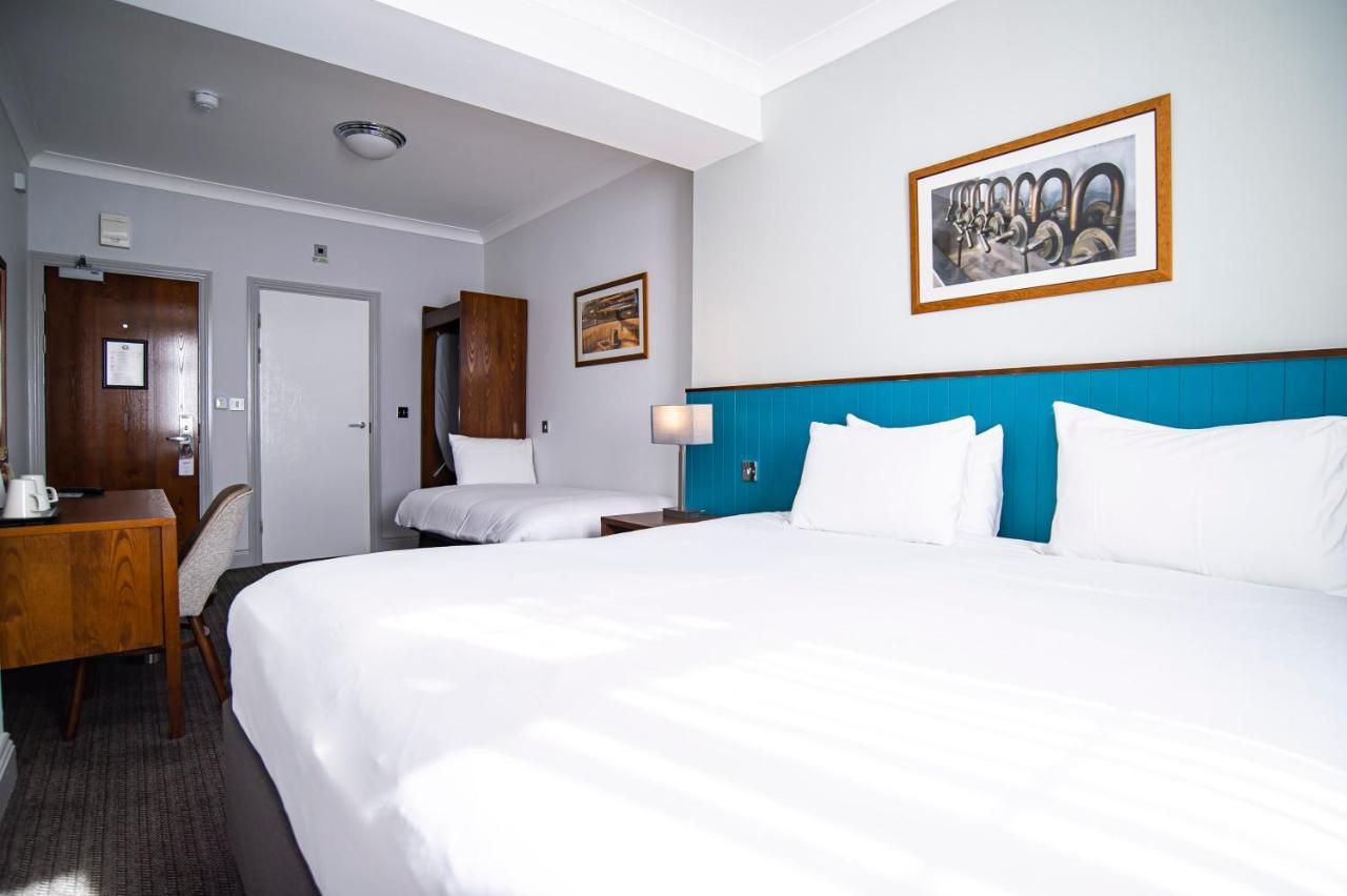 Highfield Hotel 3*